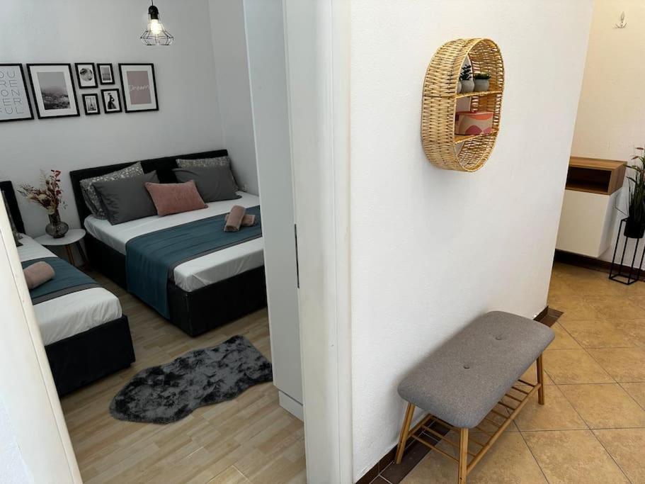 Beautiful Fully Renovated Apartment By The Sea, Large Balcony With Enchanting Views ネウム エクステリア 写真